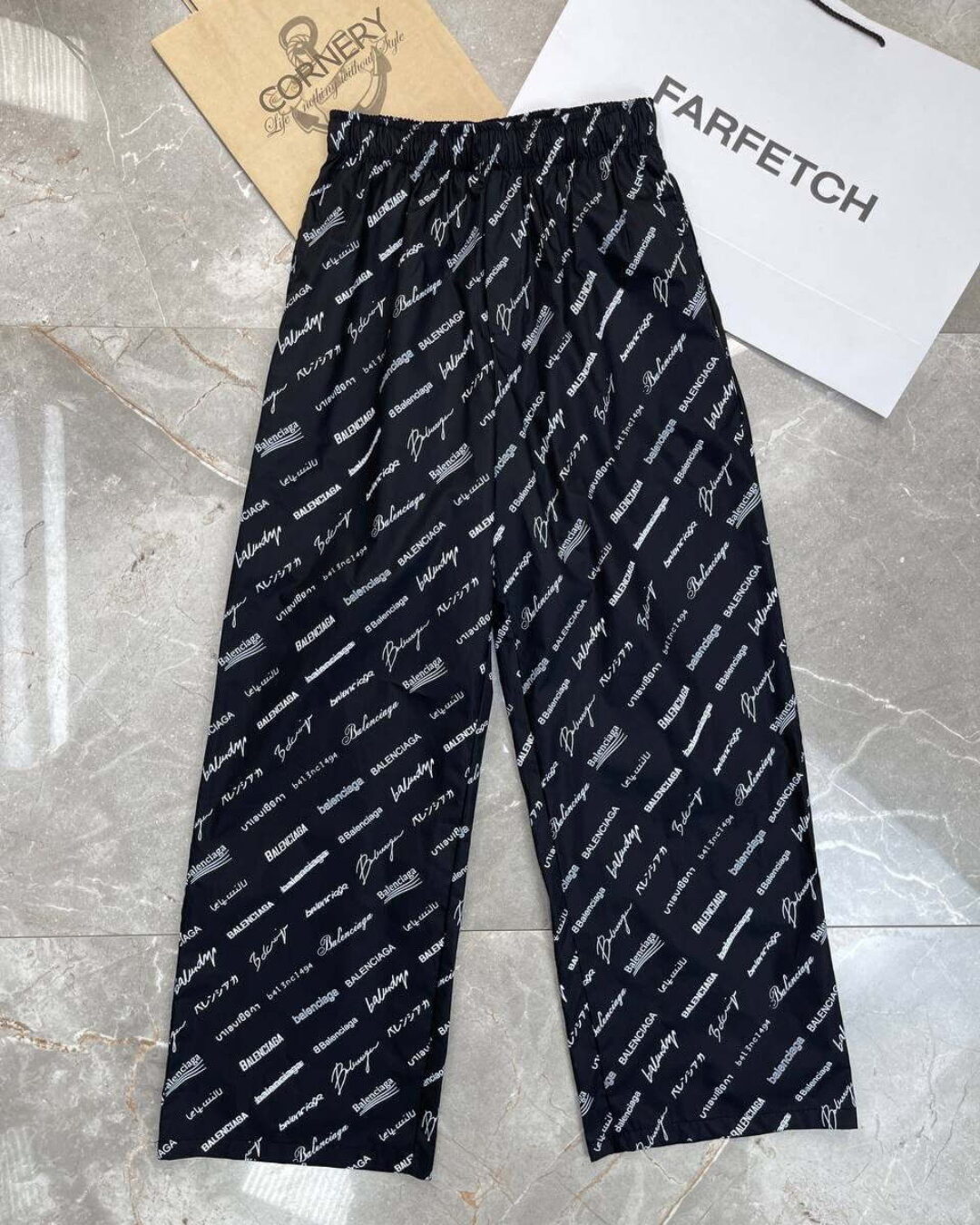 Штаны Balenciaga