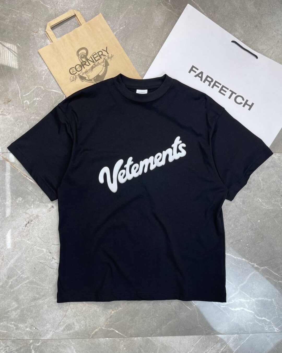 Футболка Vetements Fluffy Logo