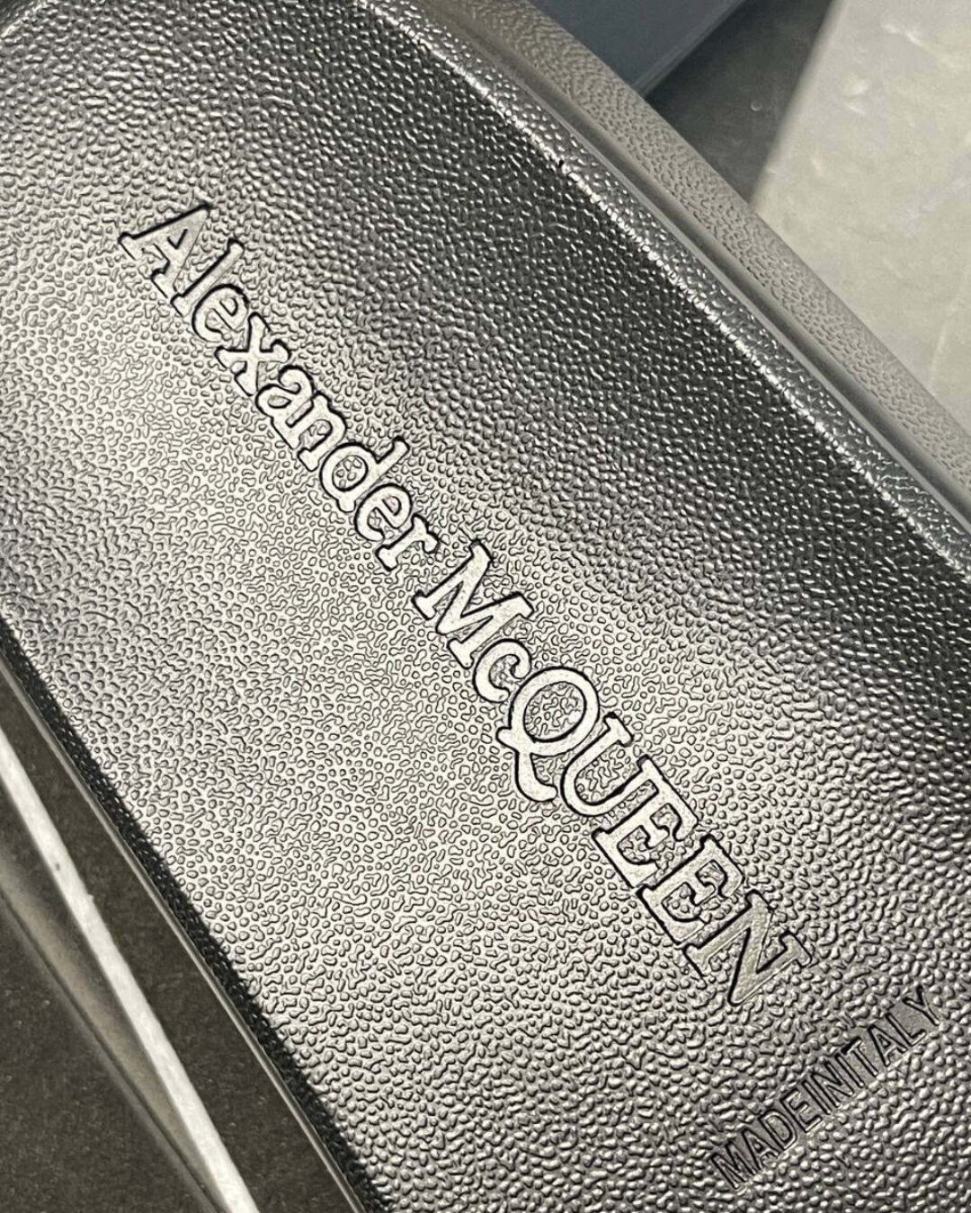 Тапки Alexander McQueen — фото 9
