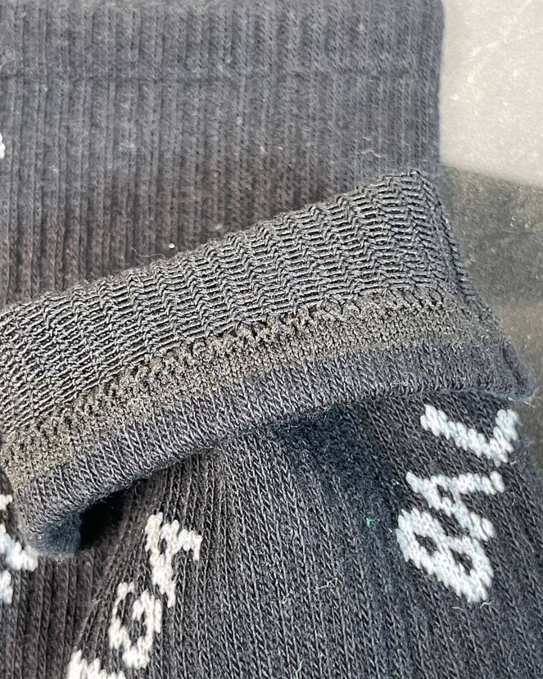 Носки Balenciaga