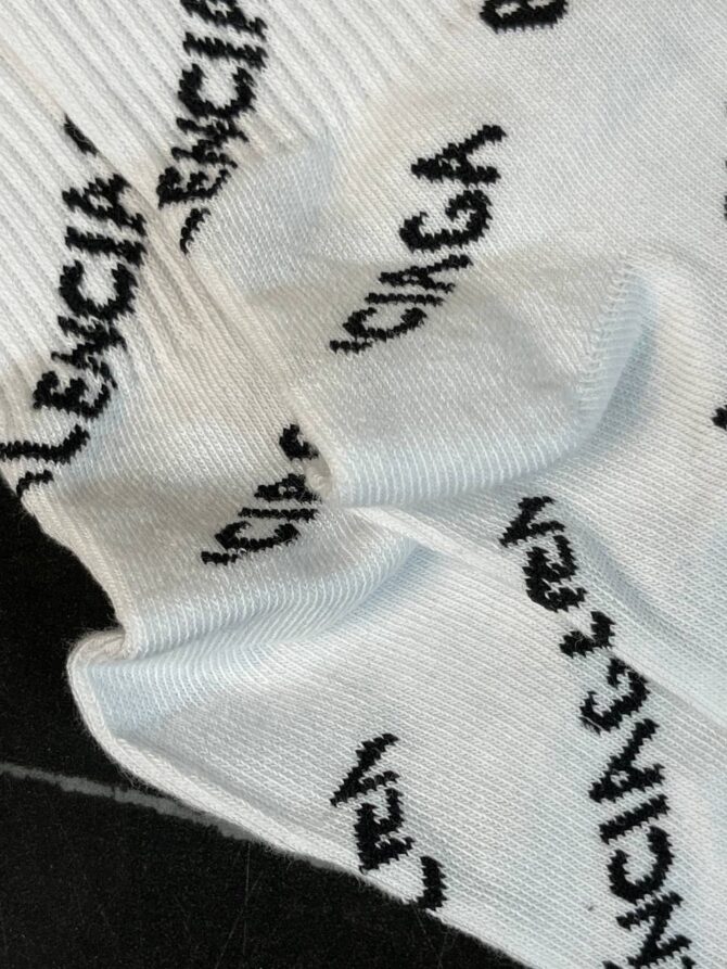 Носки Balenciaga