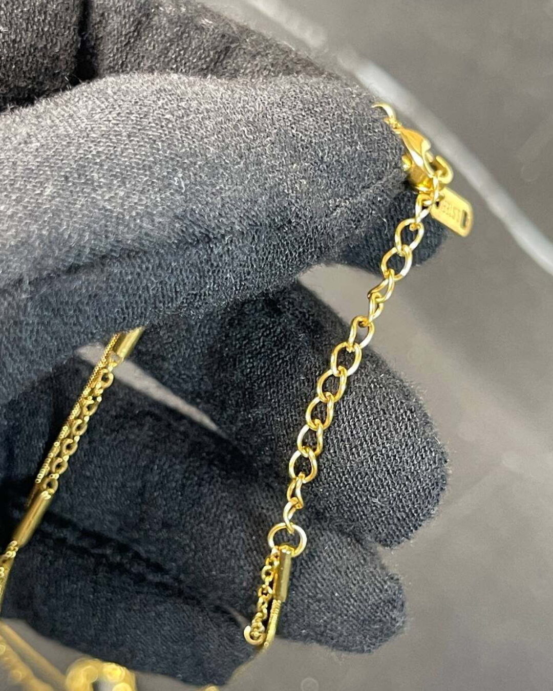 Колье Louis Vuitton