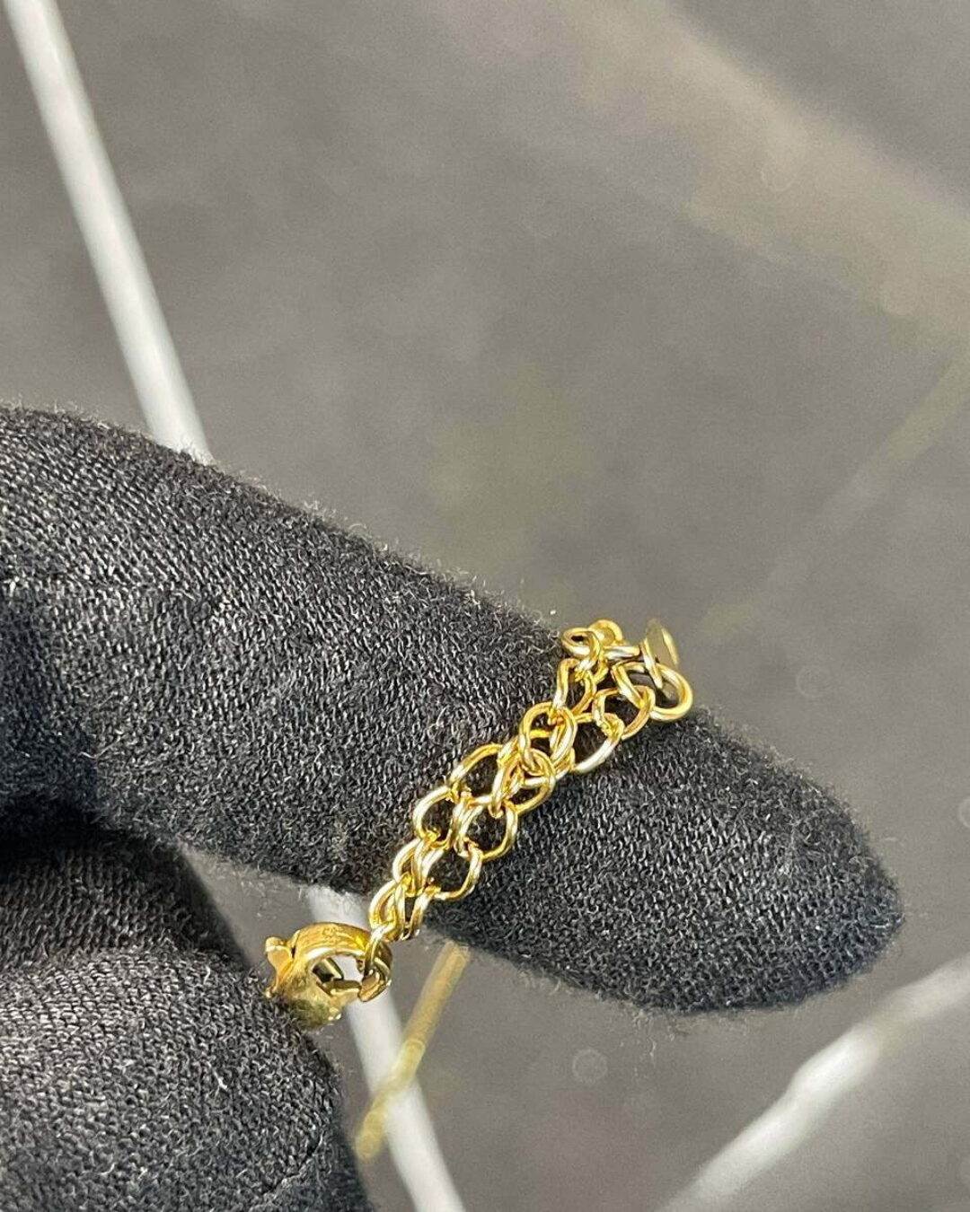 Колье Louis Vuitton