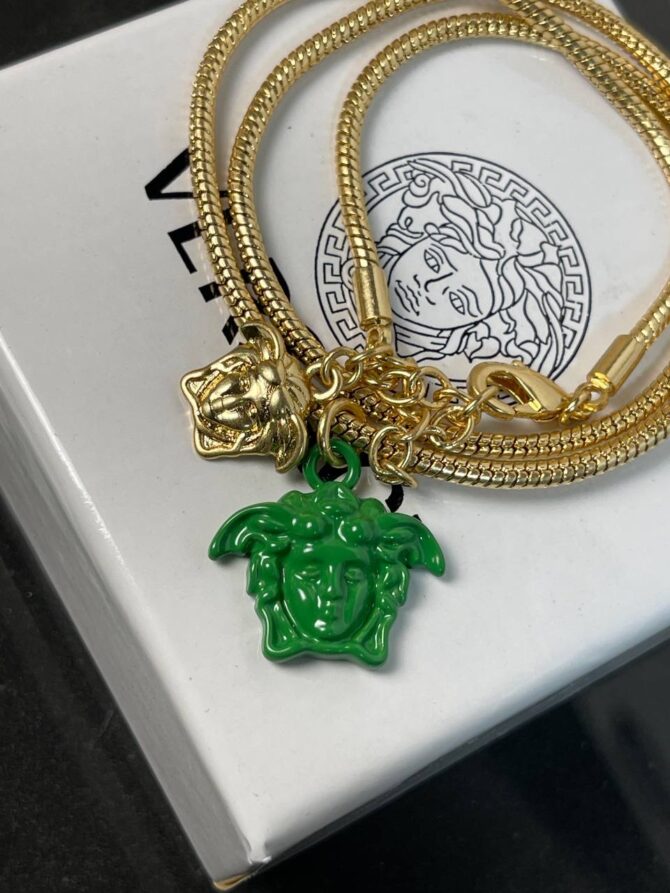 Колье Versace