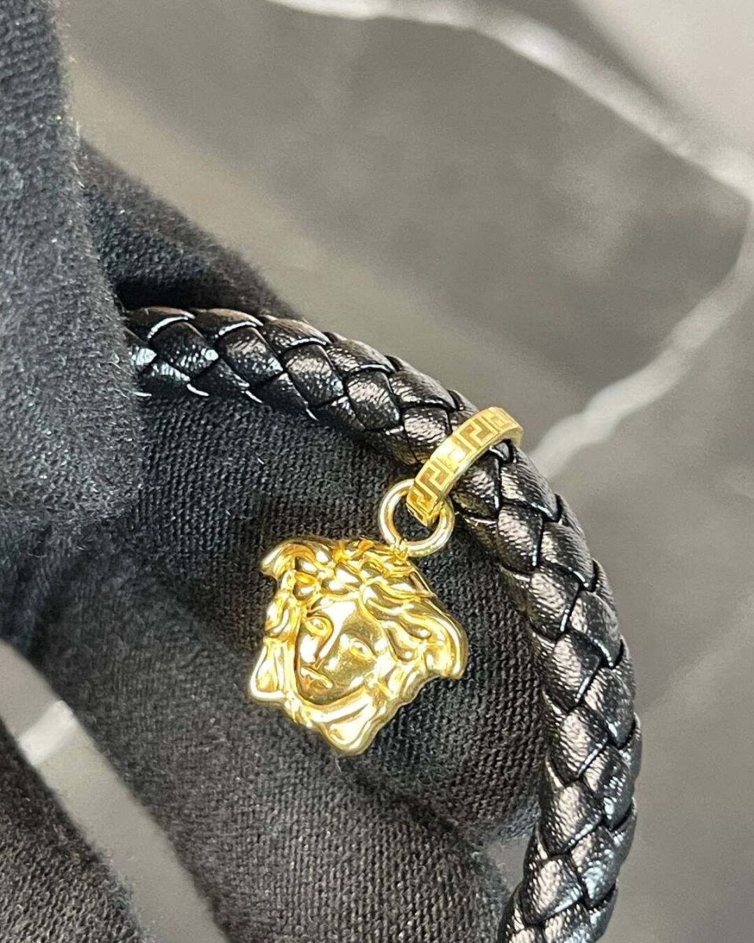 Браслет Versace