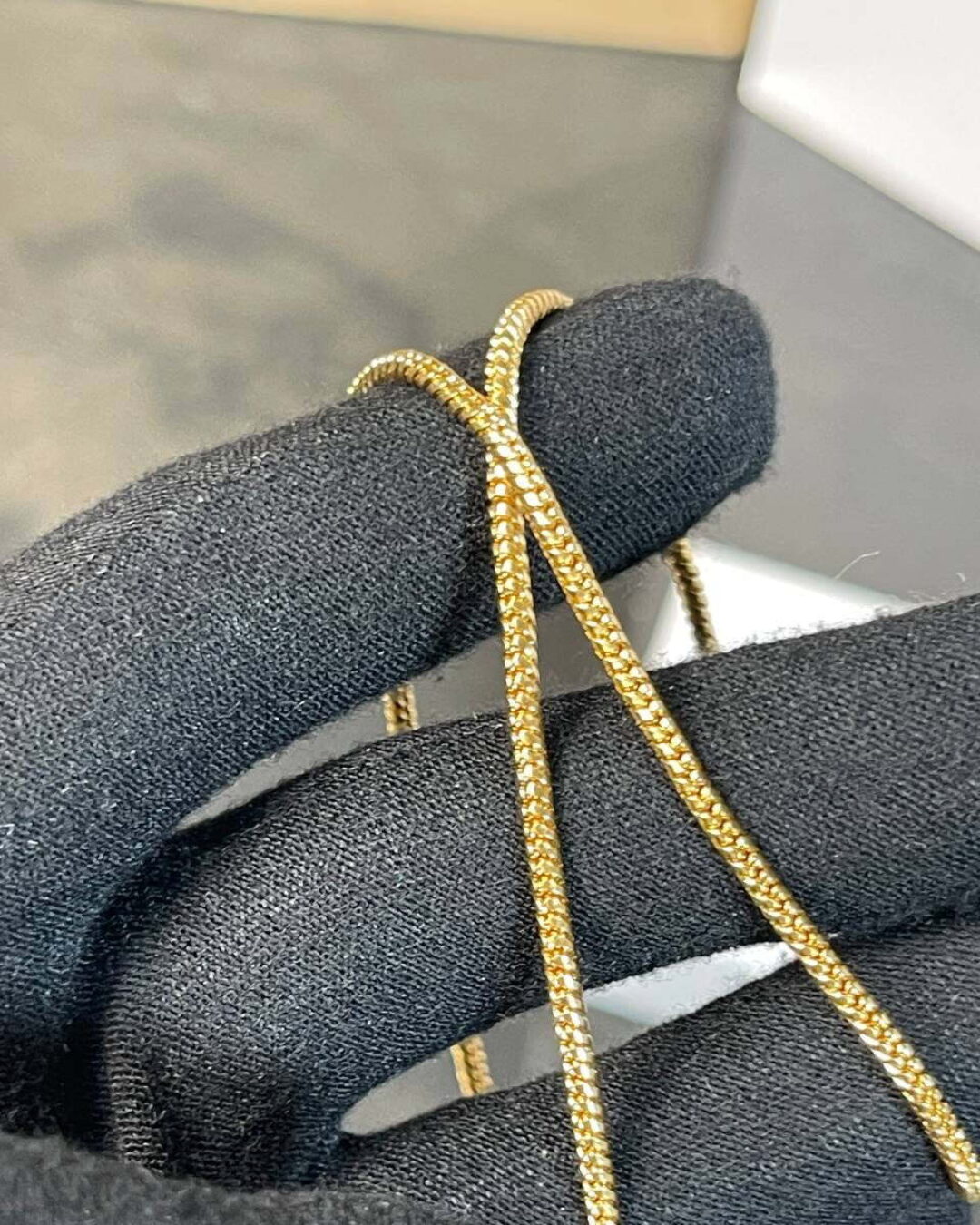 Колье Versace