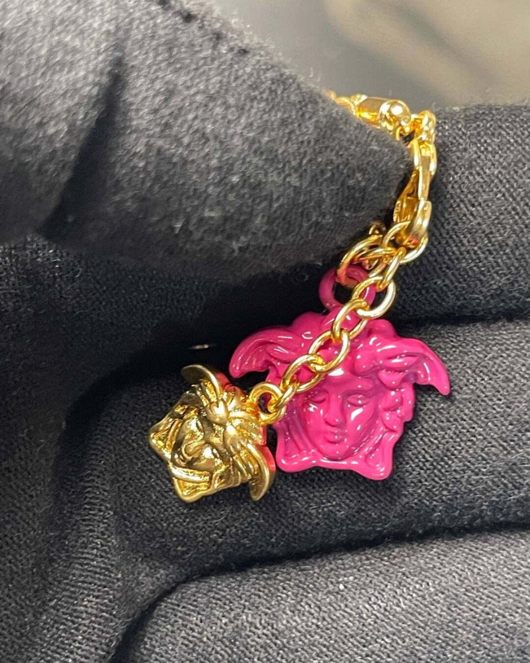 Колье Versace