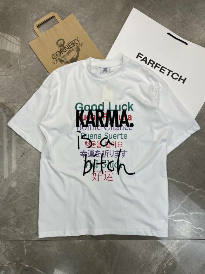 Футболка Vetements