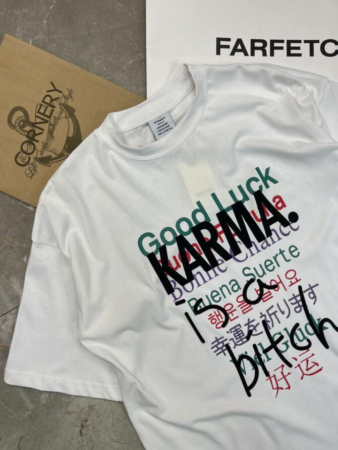 Футболка Vetements