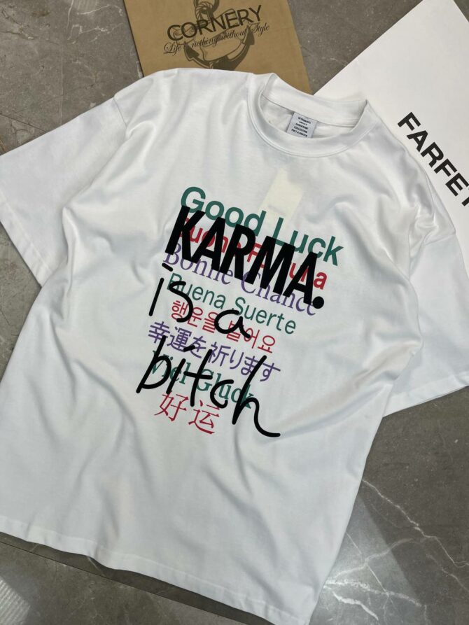 Футболка Vetements