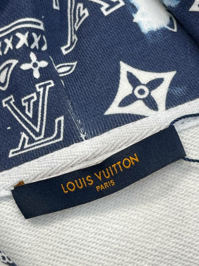 Костюм Louis Vuitton