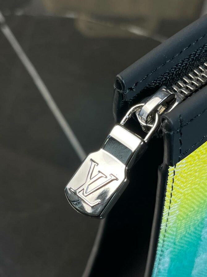 Сумка Louis Vuitton