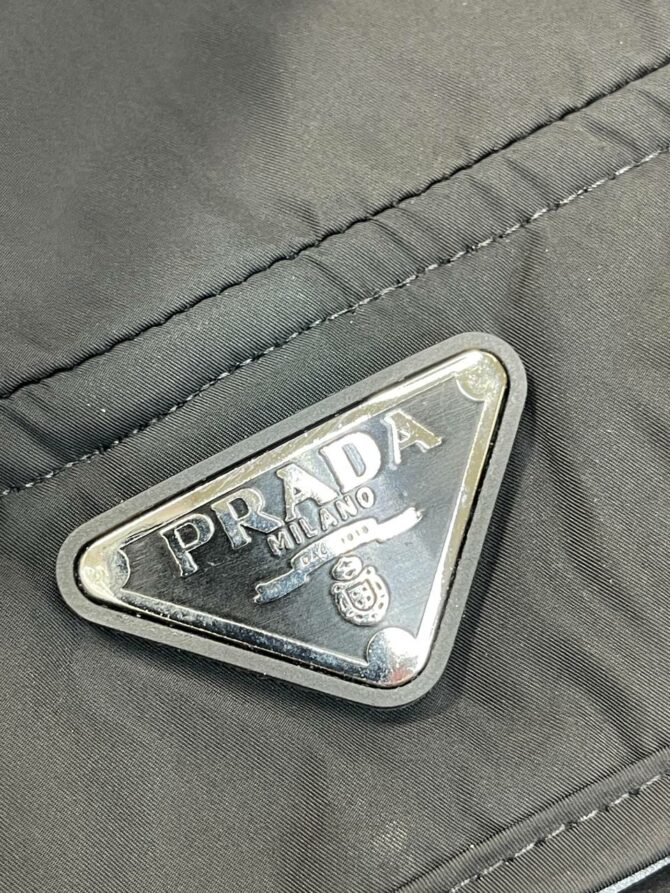 Бомбер Prada