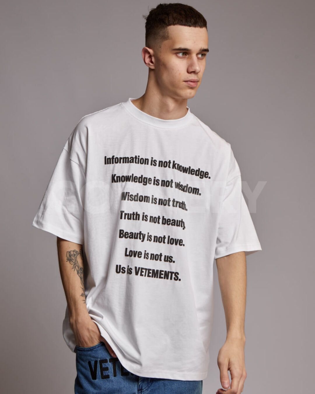 Футболка Vetements Knowledge — фото 4