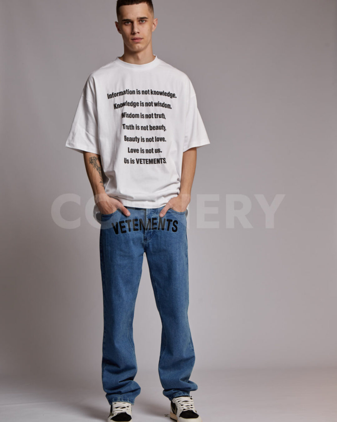 Футболка Vetements Knowledge — фото 7
