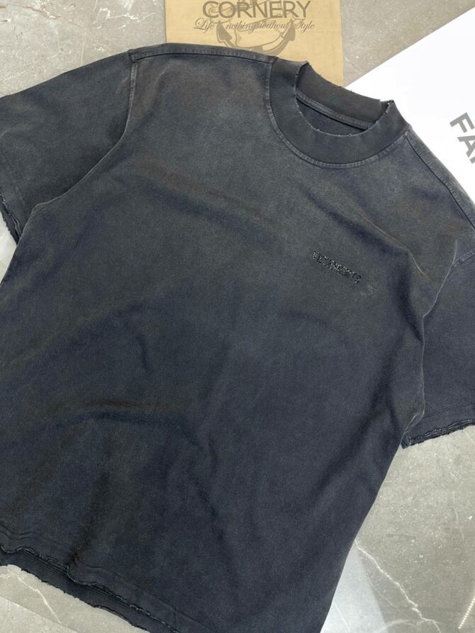 Футболка Vetements