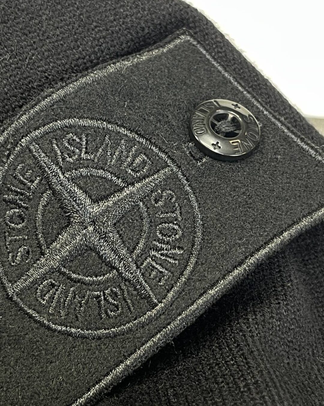 Свитер Stone Island — фото 9