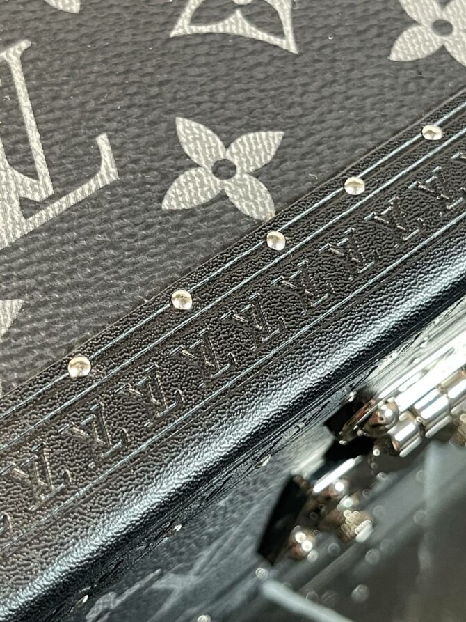 Футляр для часов Louis Vuitton