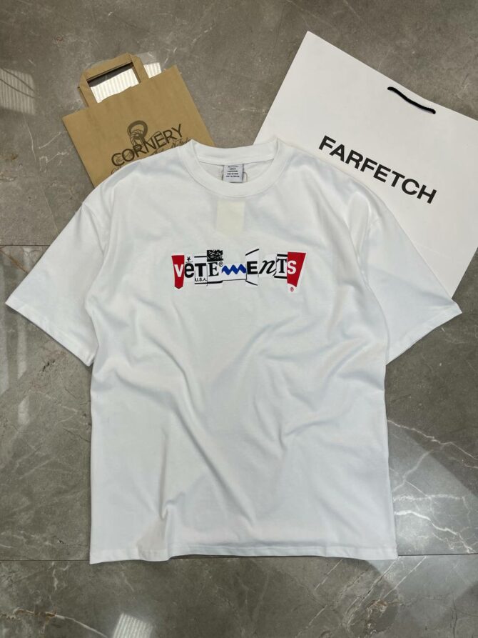 Футболка Vetements