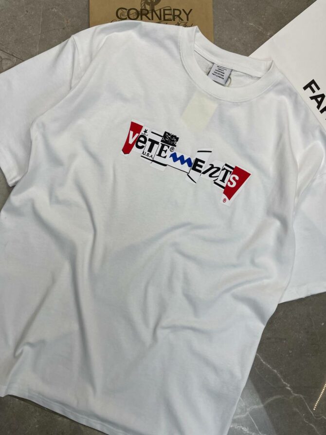 Футболка Vetements