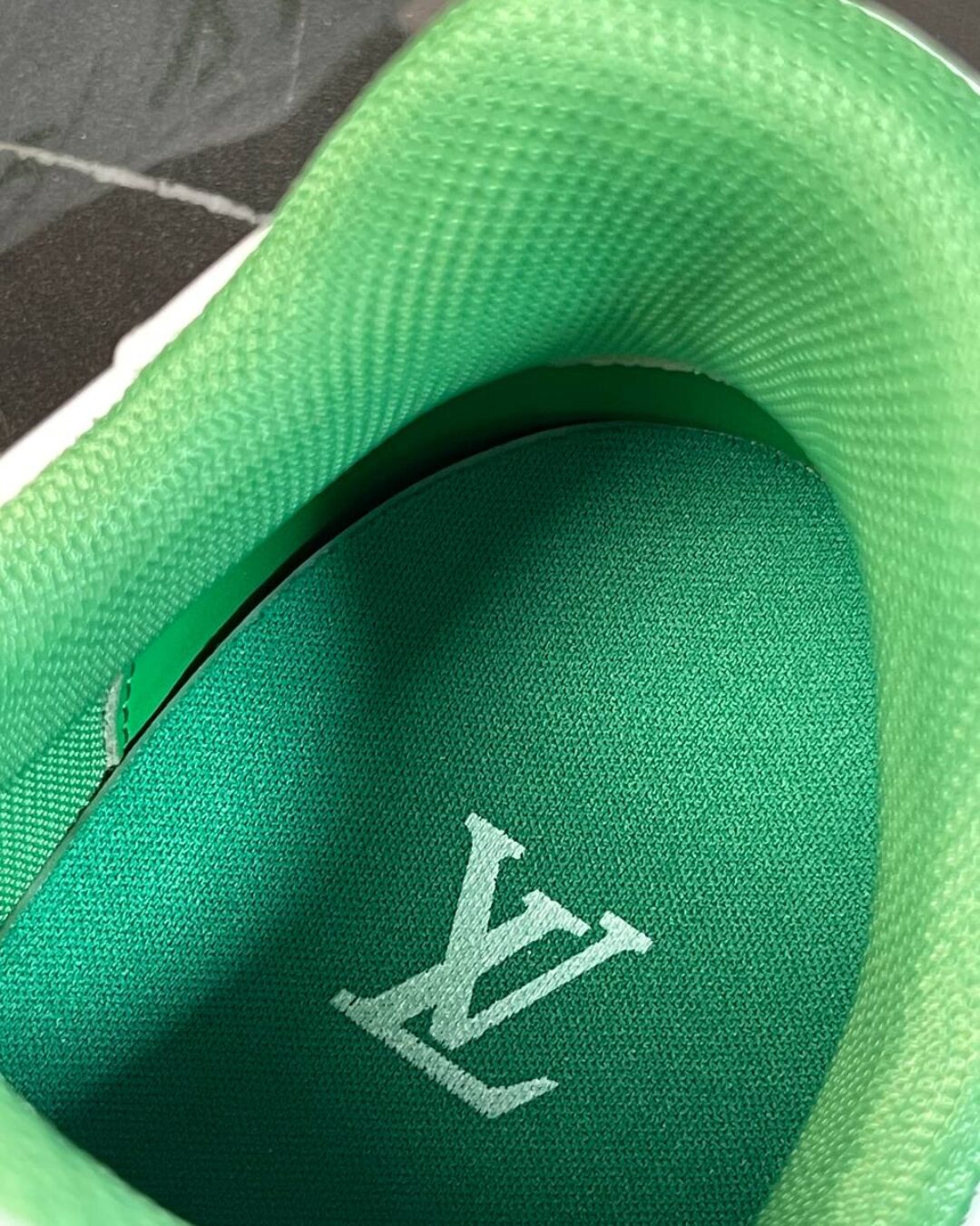 Кроссовки Louis Vuitton Trainer — фото 9