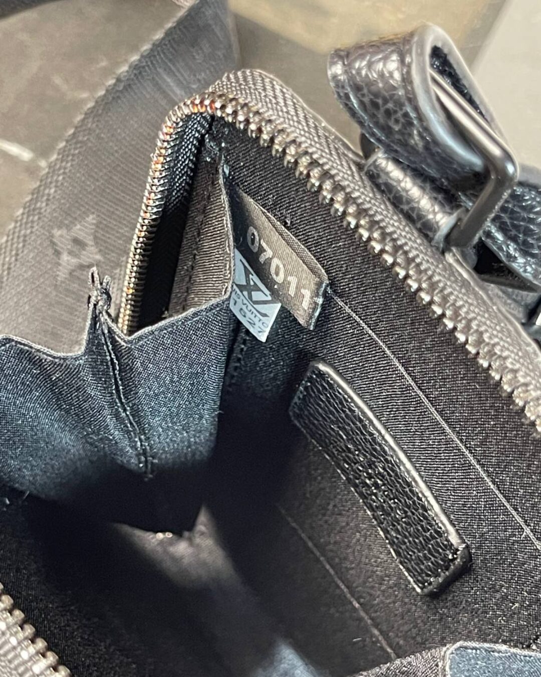 Сумка Louis Vuitton