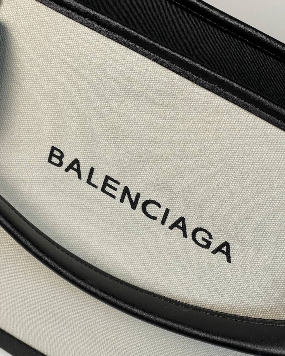 Сумка Balenciaga Navy Cabas XS — фото 2