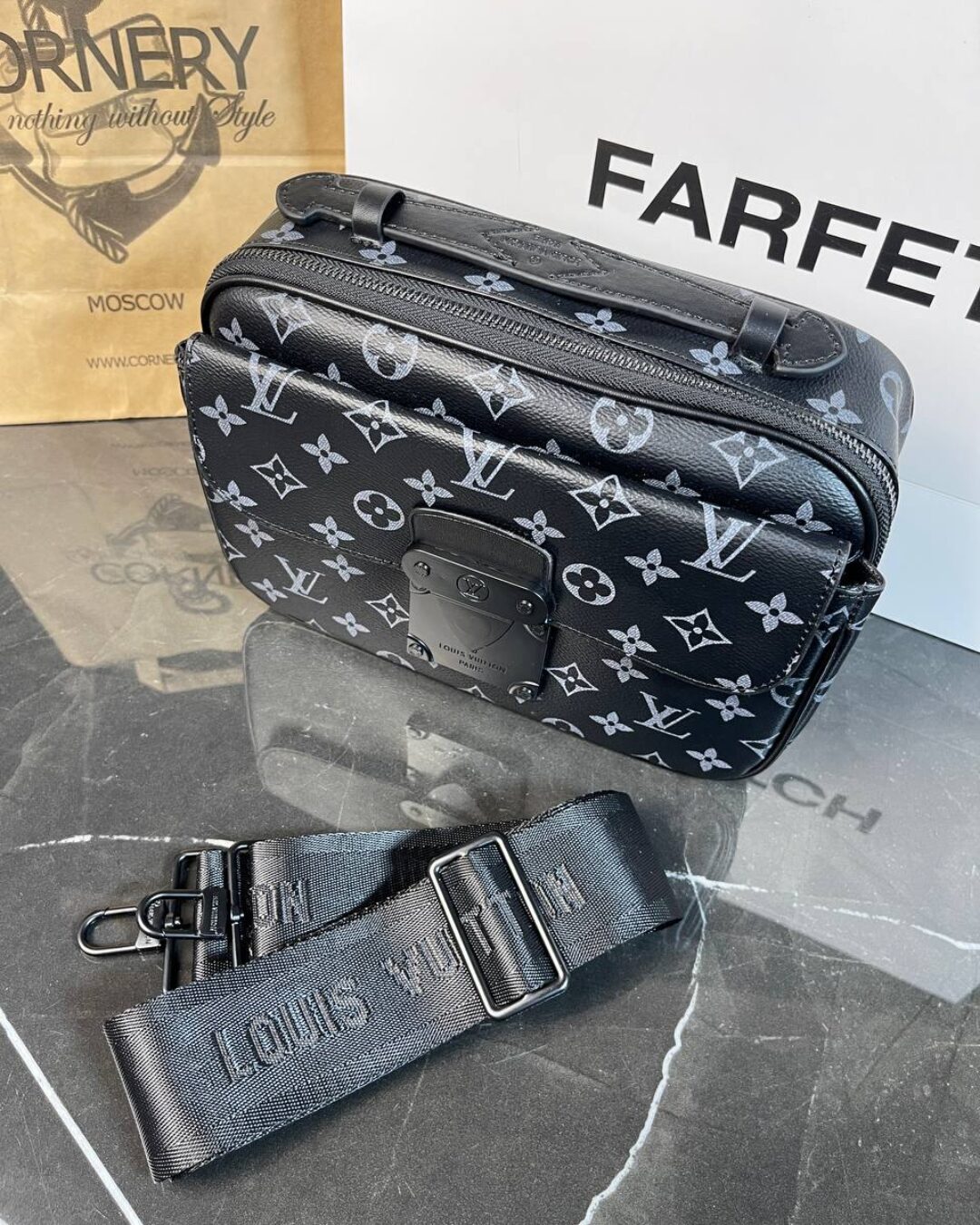 Сумка Louis Vuitton