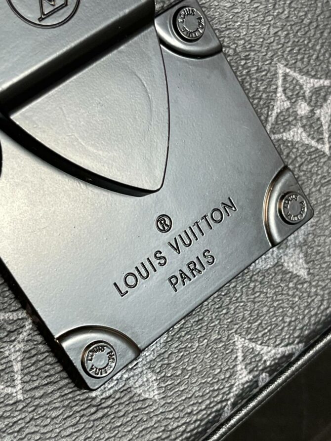 Сумка Louis Vuitton