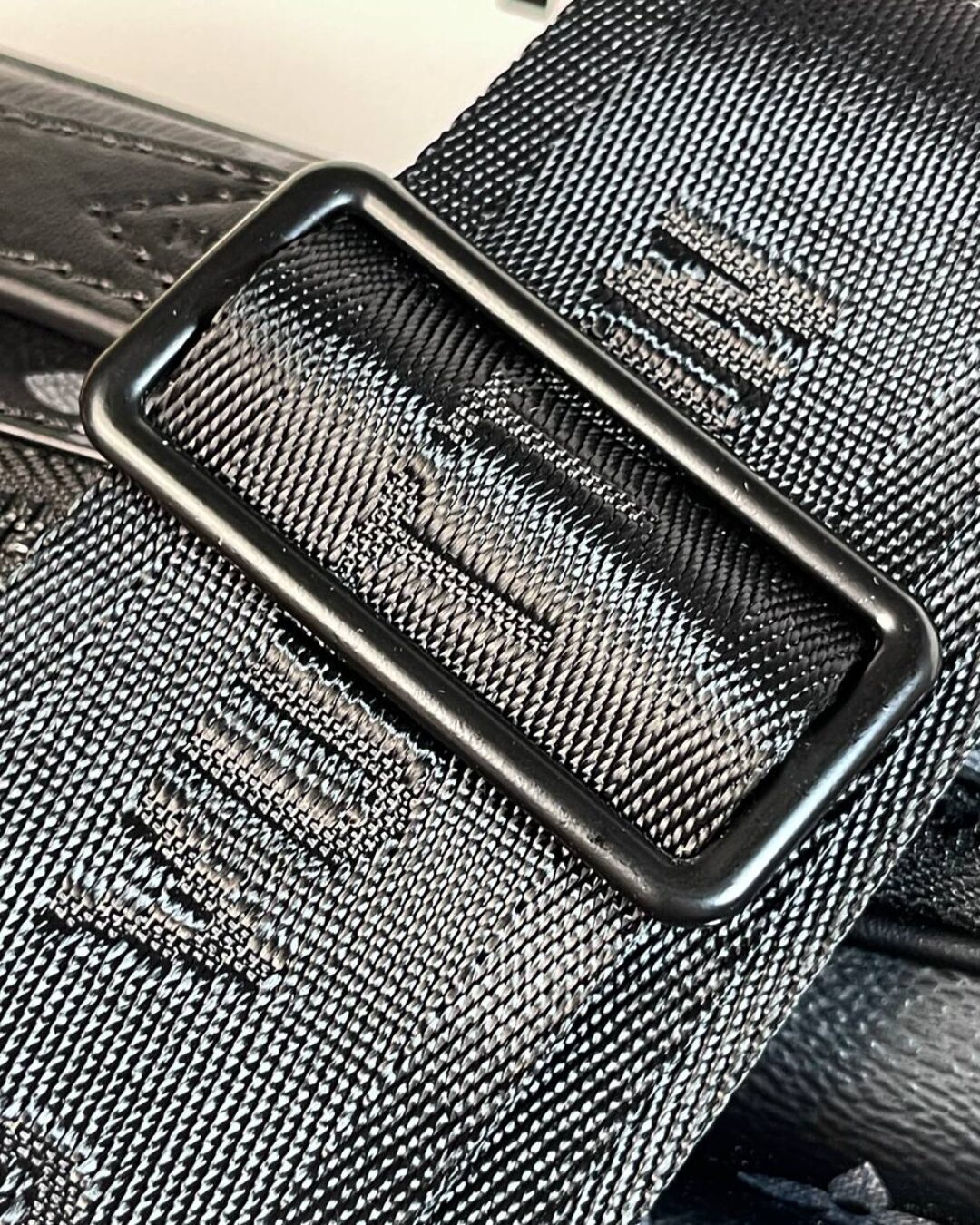 Сумка Louis Vuitton