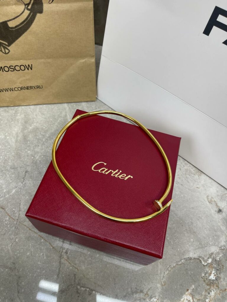Колье Cartier Juste un Clou (камни)