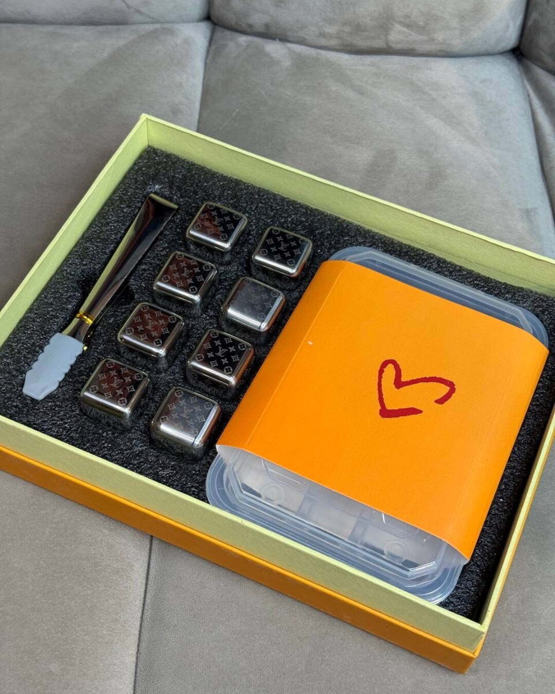 Комплект Louis Vuitton