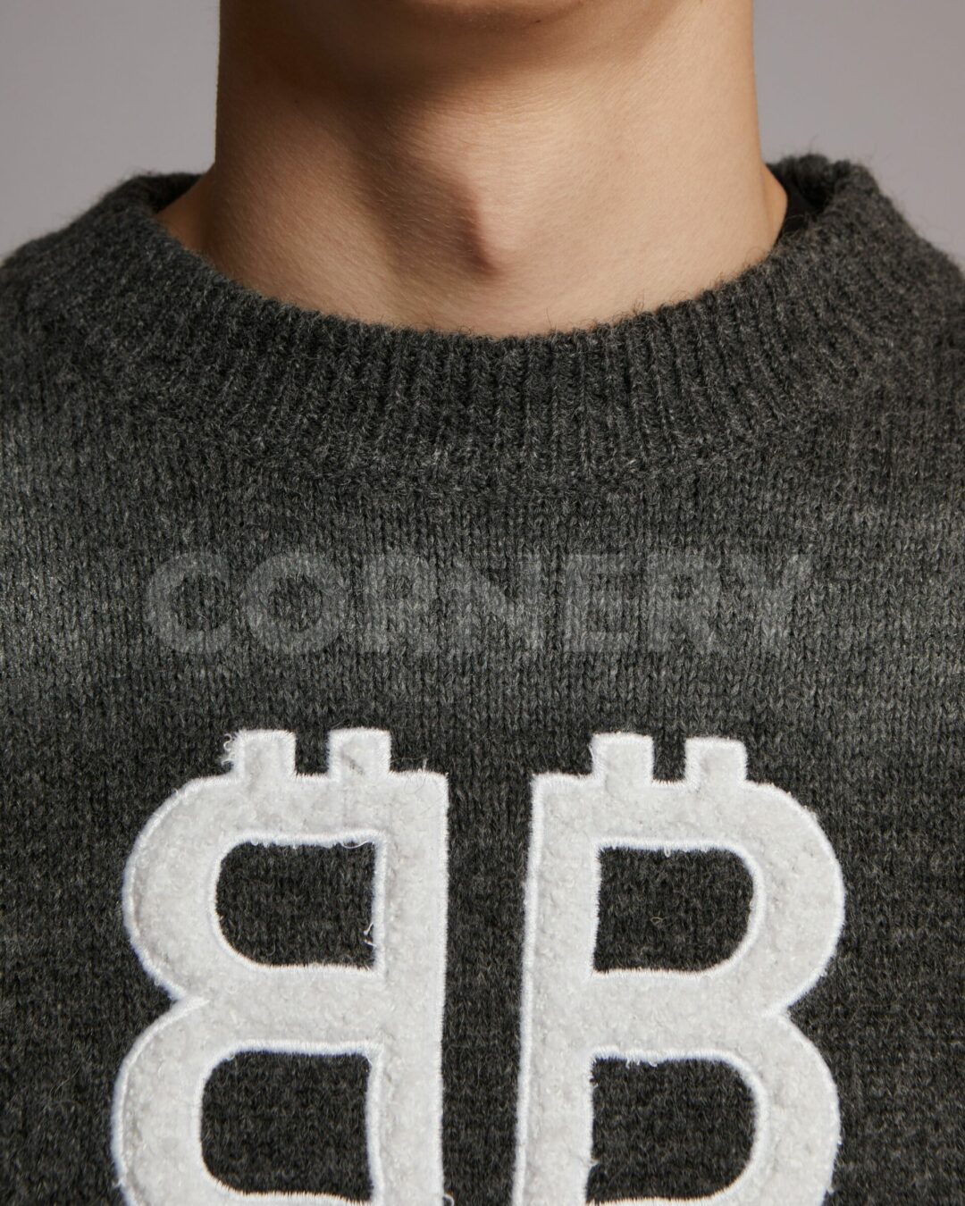 Свитер Balenciaga