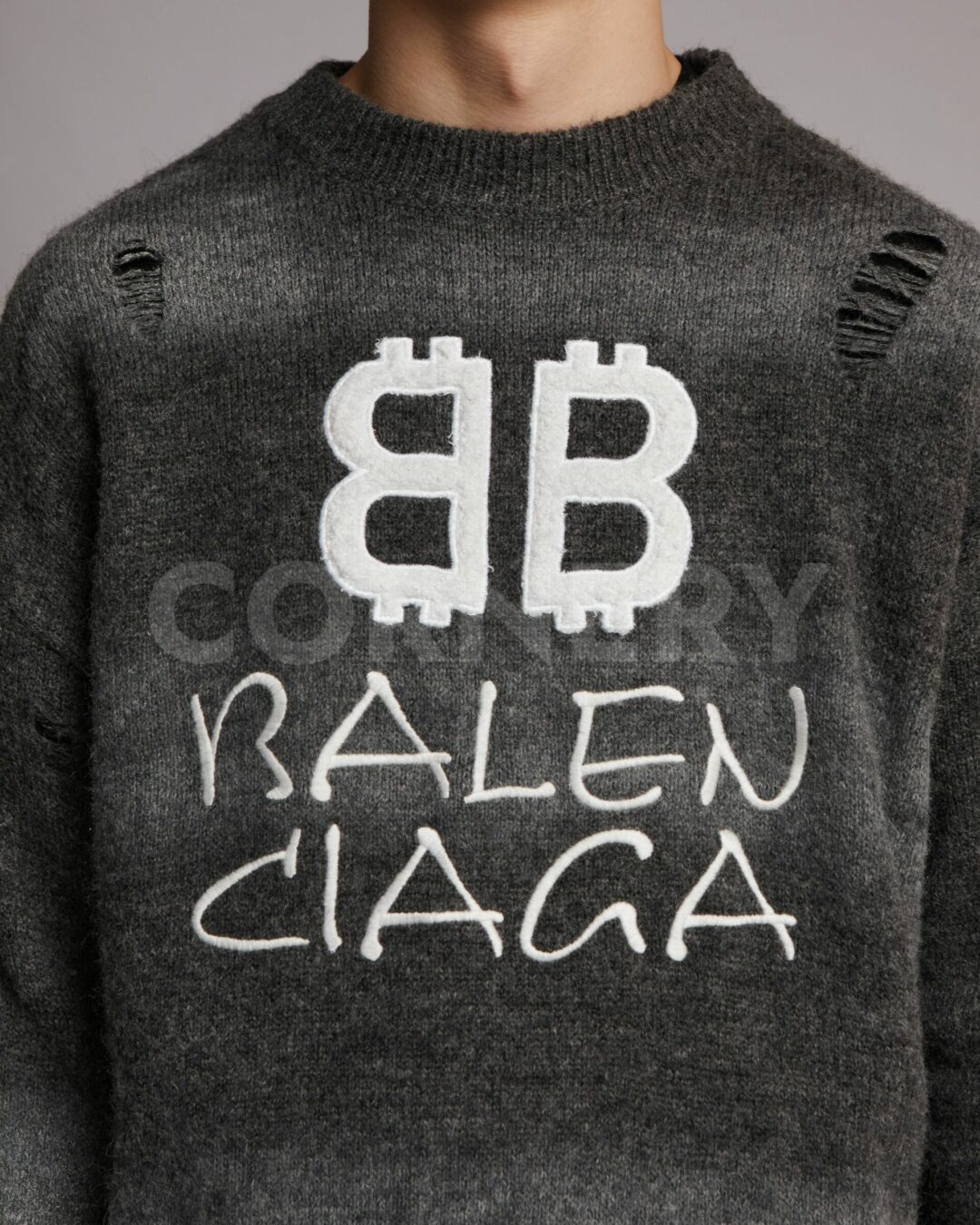 Свитер Balenciaga