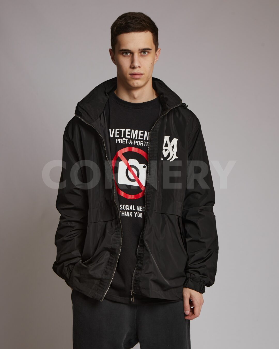 Ветровка Amiri