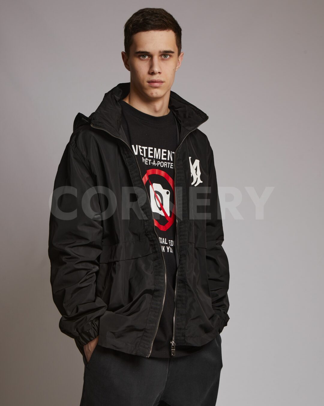Ветровка Amiri