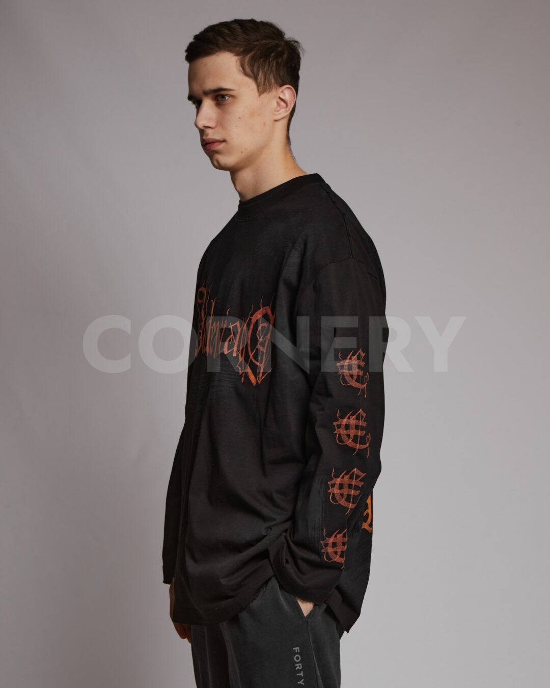 Кофта Balenciaga