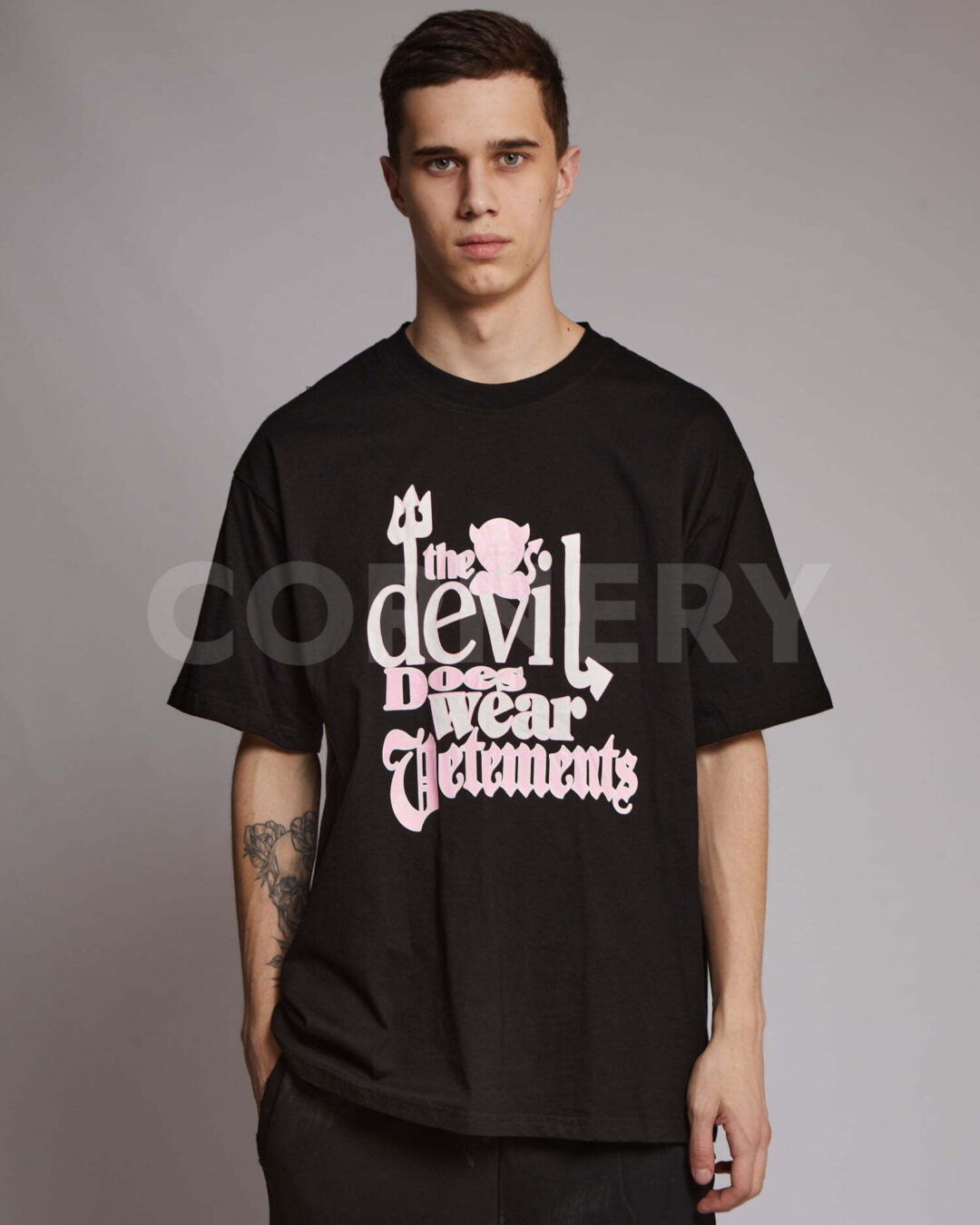 Футболка Vetements (дисконт)
