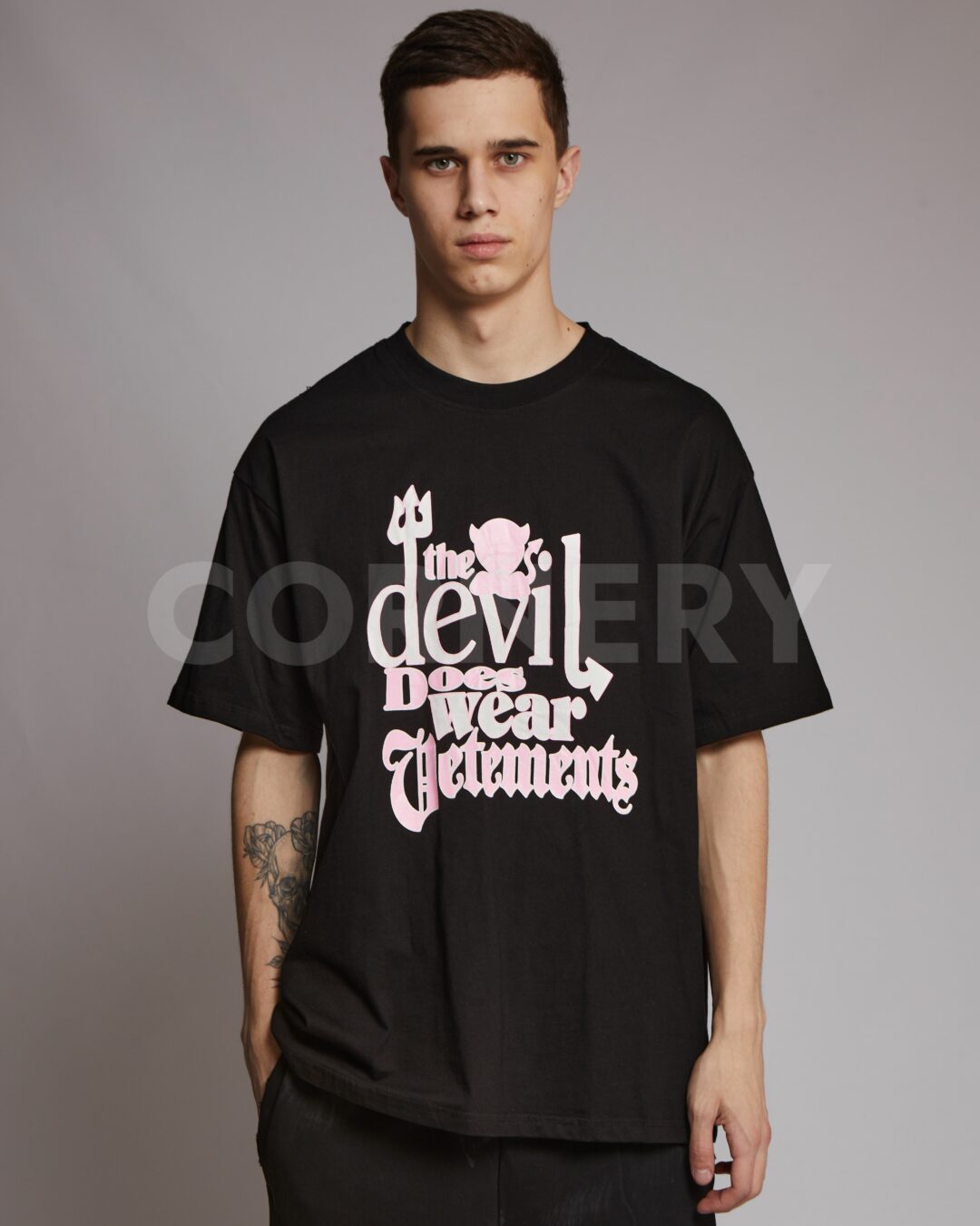 Футболка Vetements