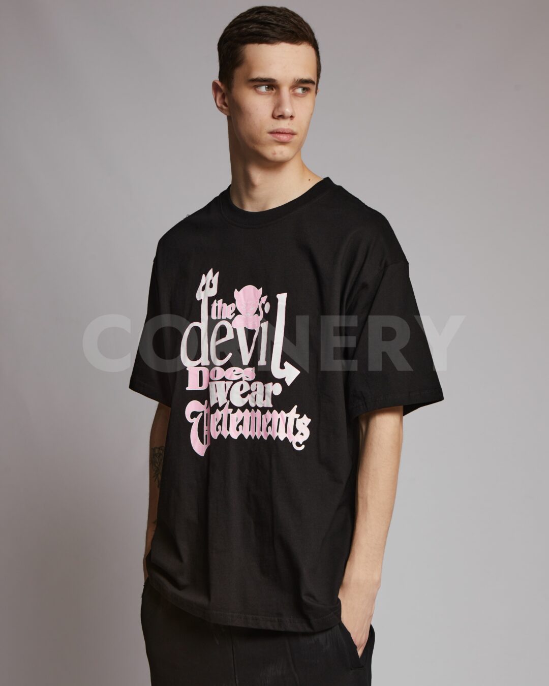 Футболка Vetements