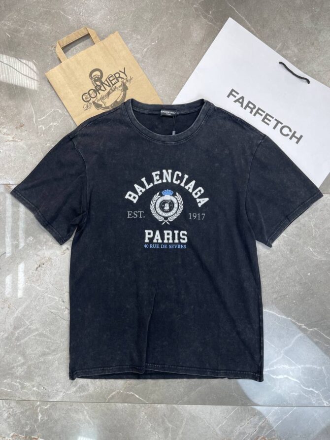 Костюм Balenciaga