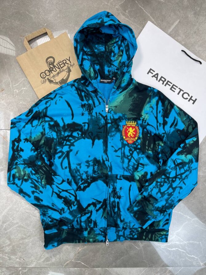 Костюм Balenciaga