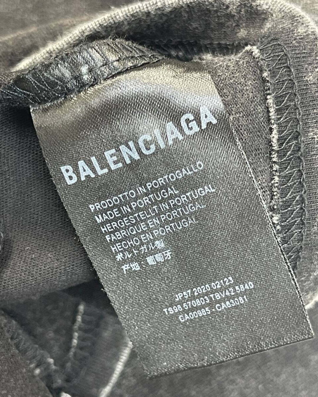 Футболка Balenciaga — фото 7