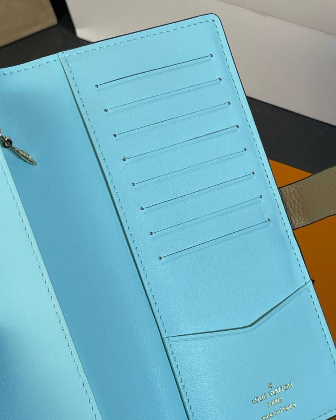 Кошелёк Louis Vuitton