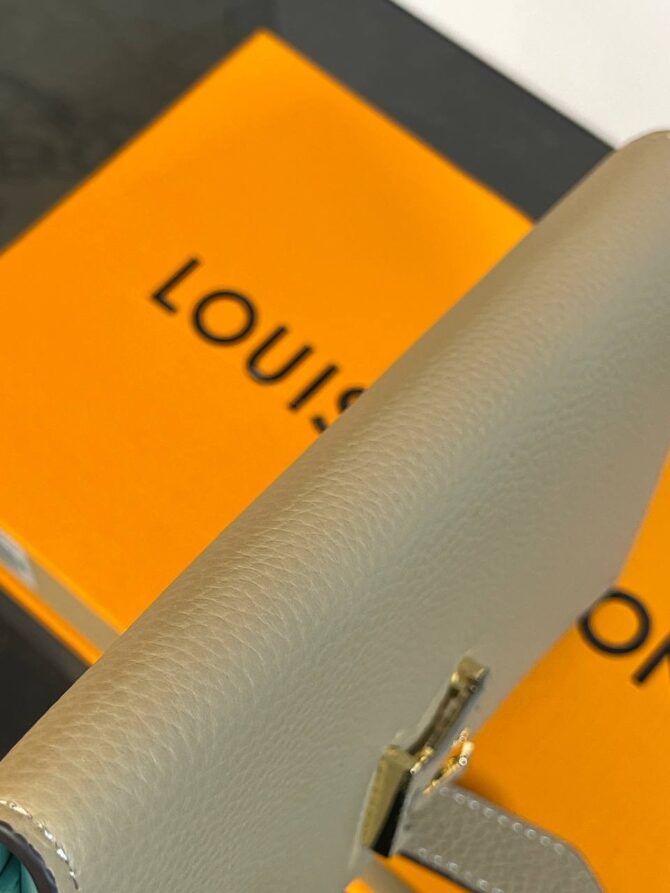 Кошелёк Louis Vuitton