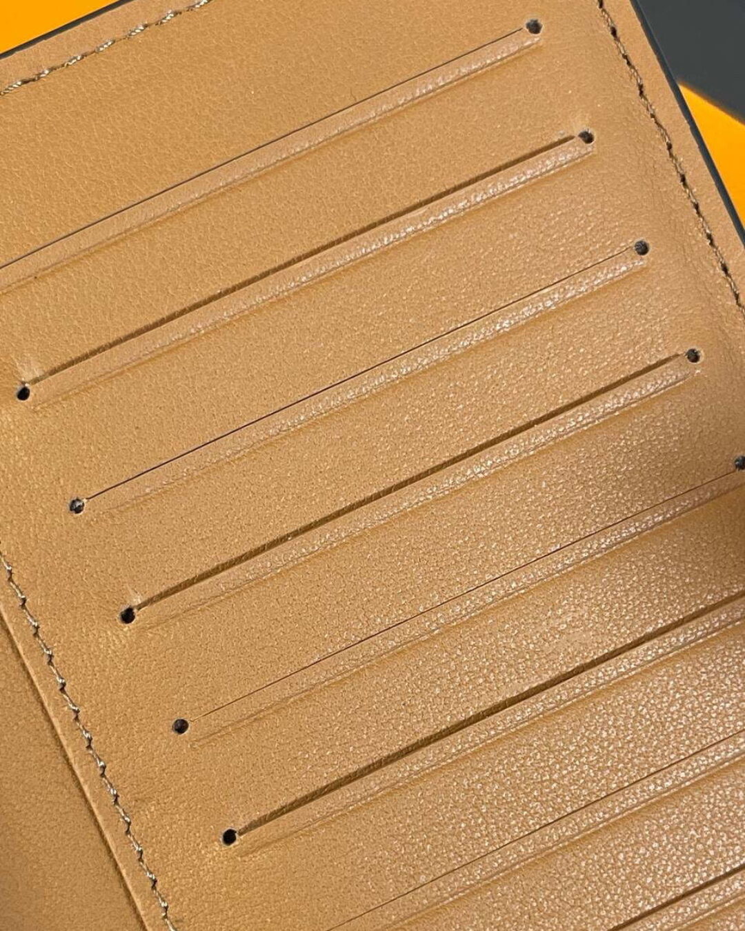 Кошелёк Louis Vuitton