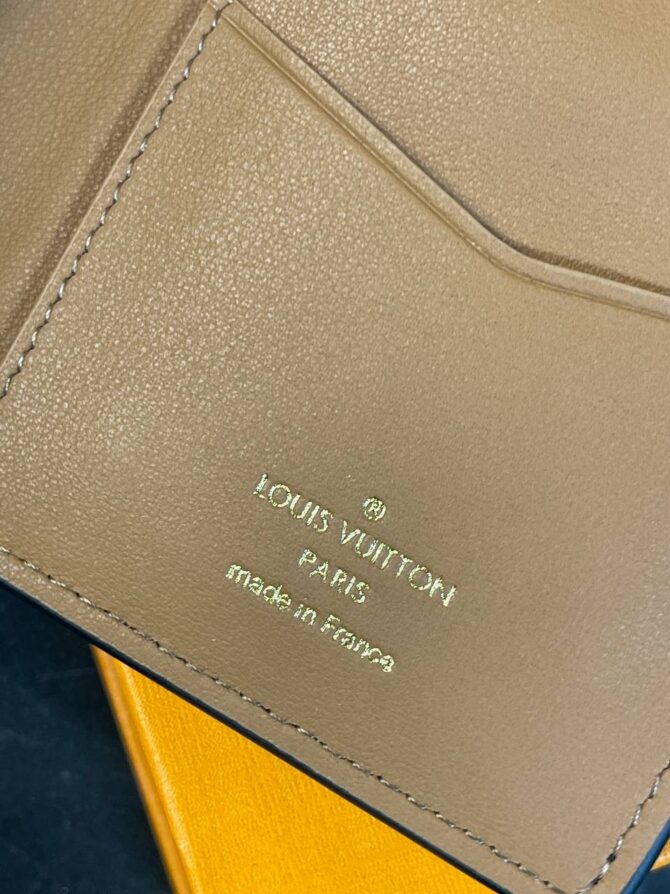 Кошелёк Louis Vuitton