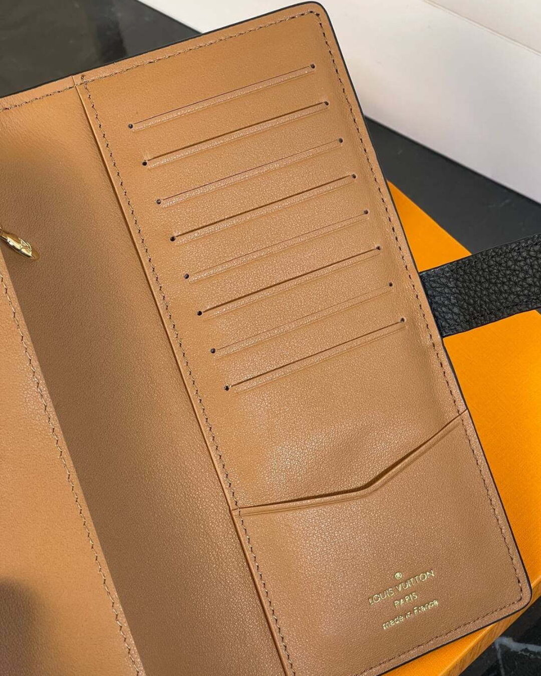 Кошелёк Louis Vuitton