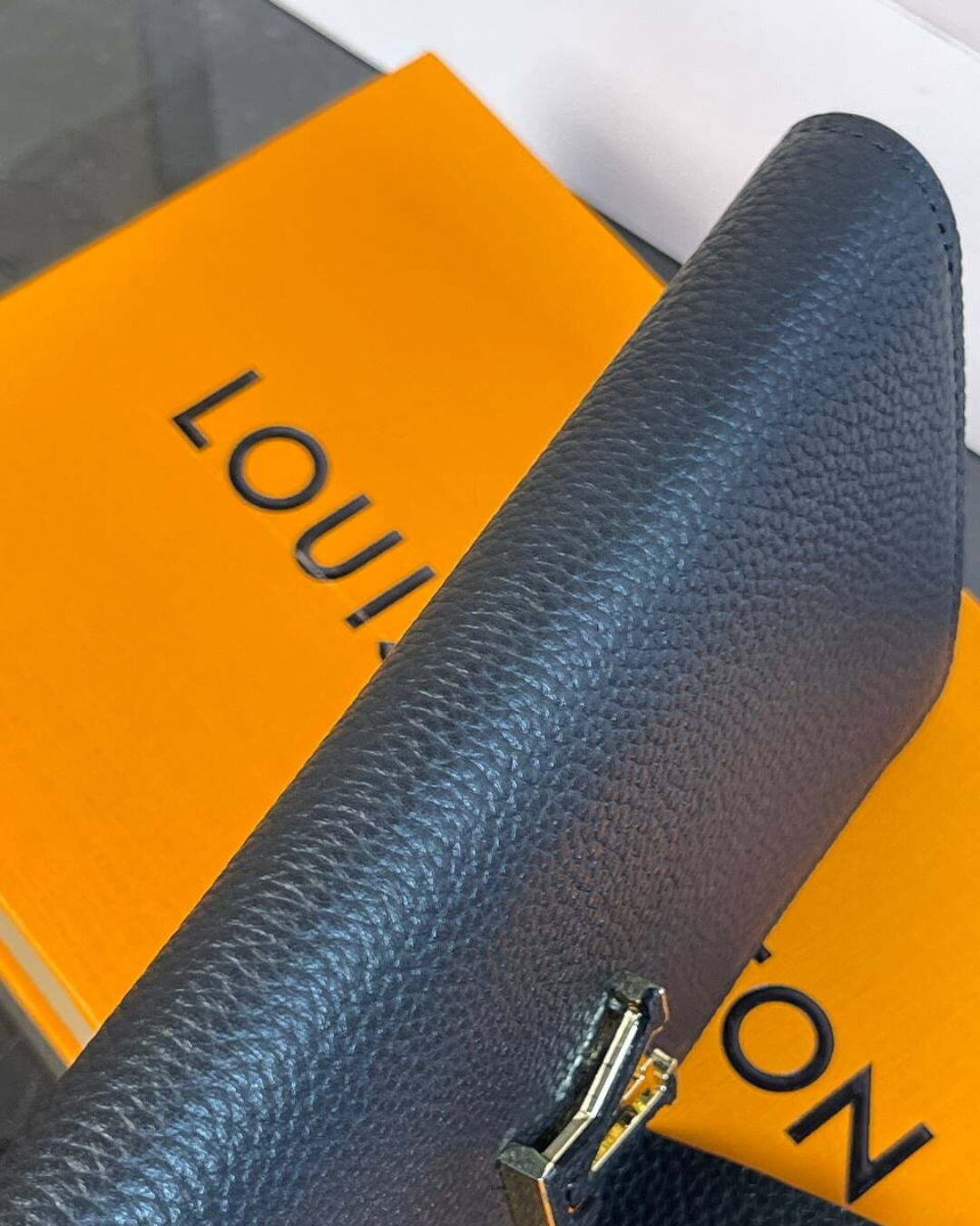 Кошелёк Louis Vuitton