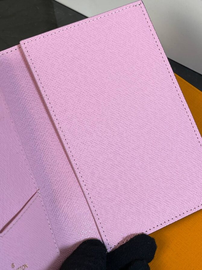 Обложка для паспорта Louis Vuitton